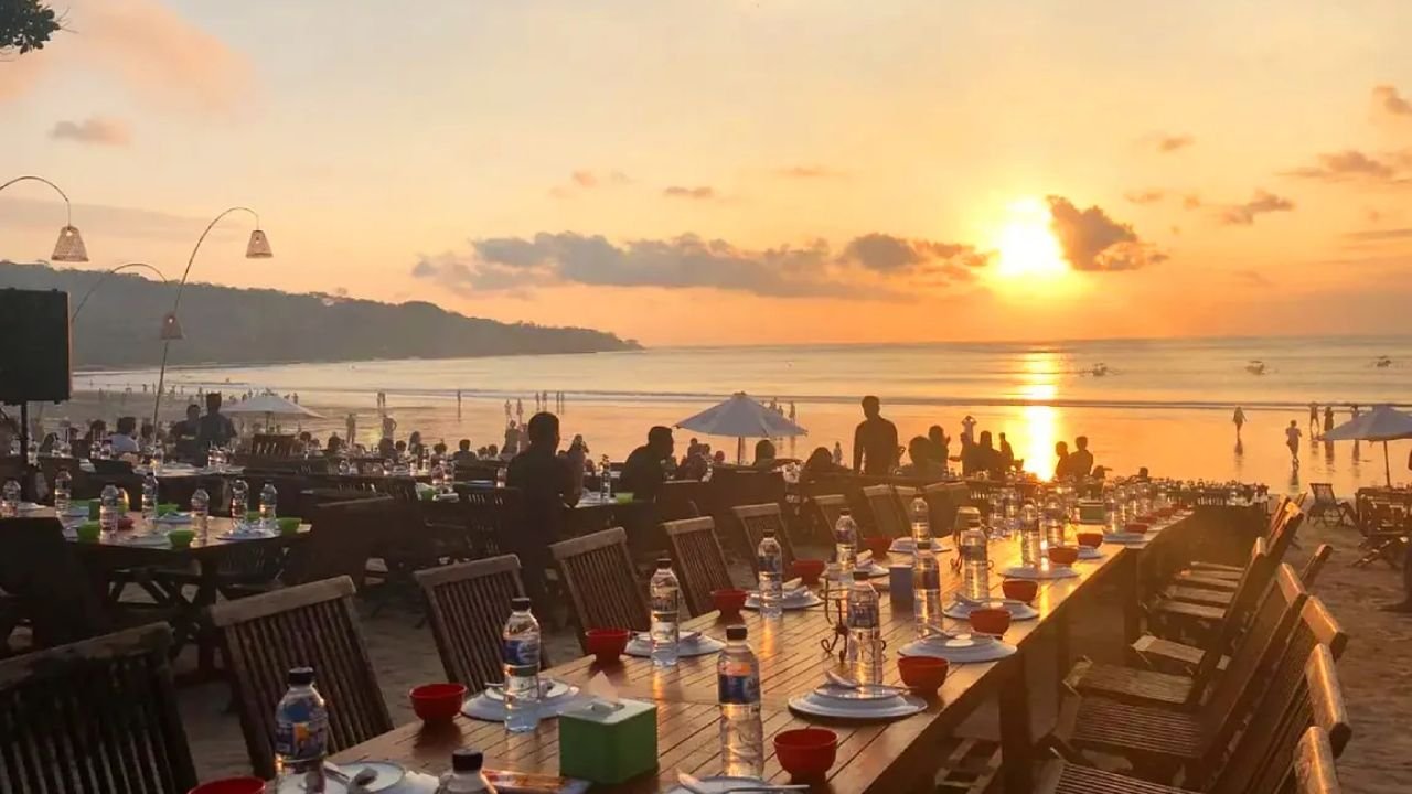 Romantic Seafood Dinner at Jimbaran