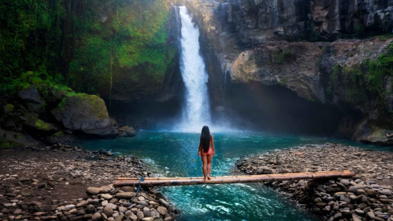Tegenungan Waterfall Tour